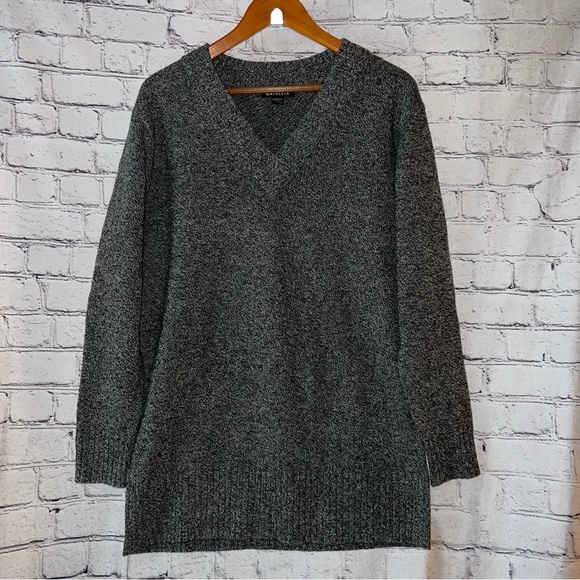 Athleta Vital V-Neck Tunic Oversized Black Marled Sweater...